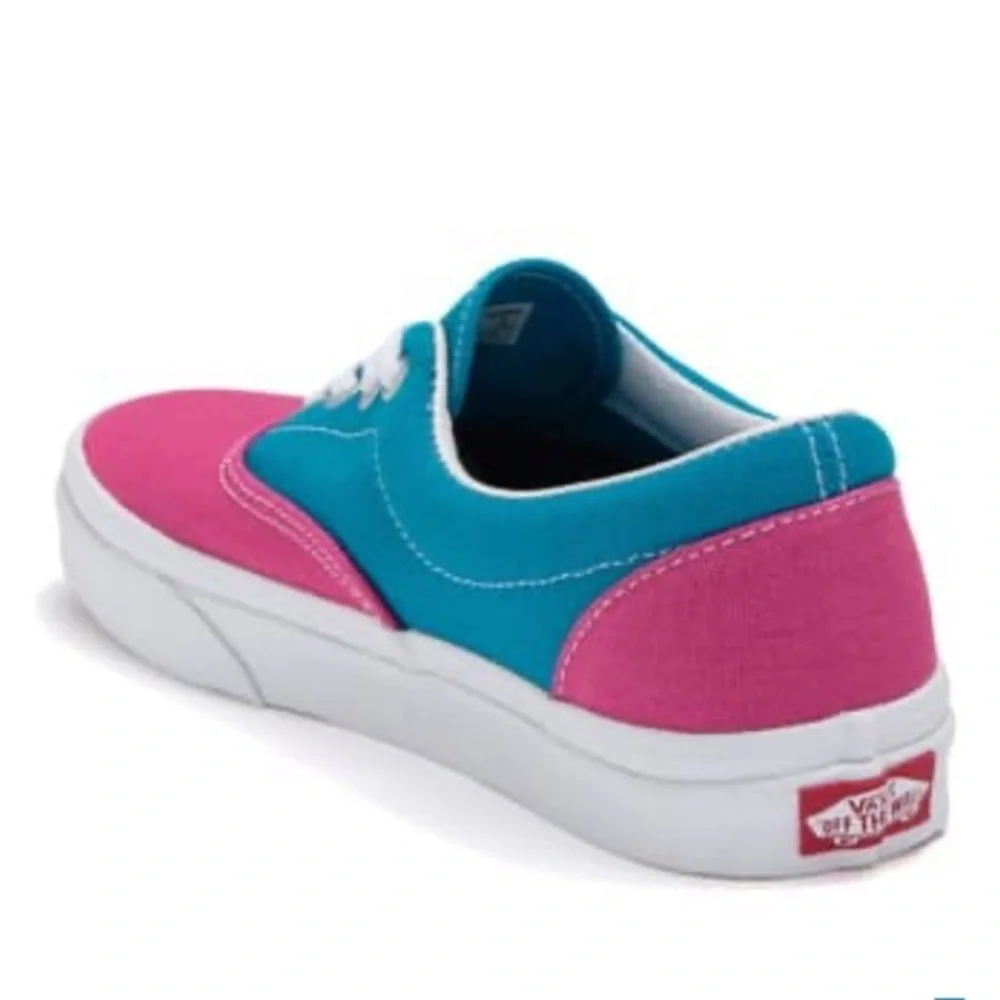 ❇️ - New Vans Era Colorblock Sneaker in women’s 7.5 - Picture 2 of 6